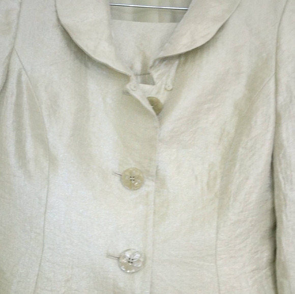 KASPER - Picture 2 of 3